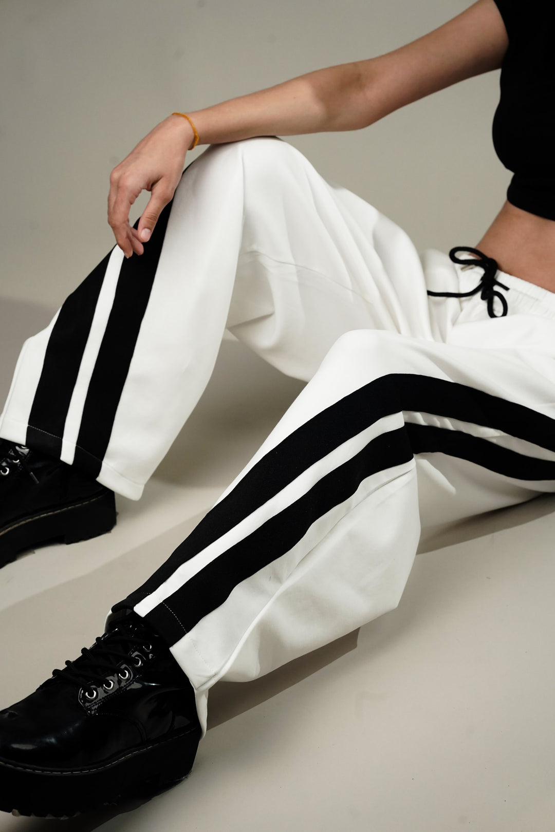 Elasticated waist trousers for women