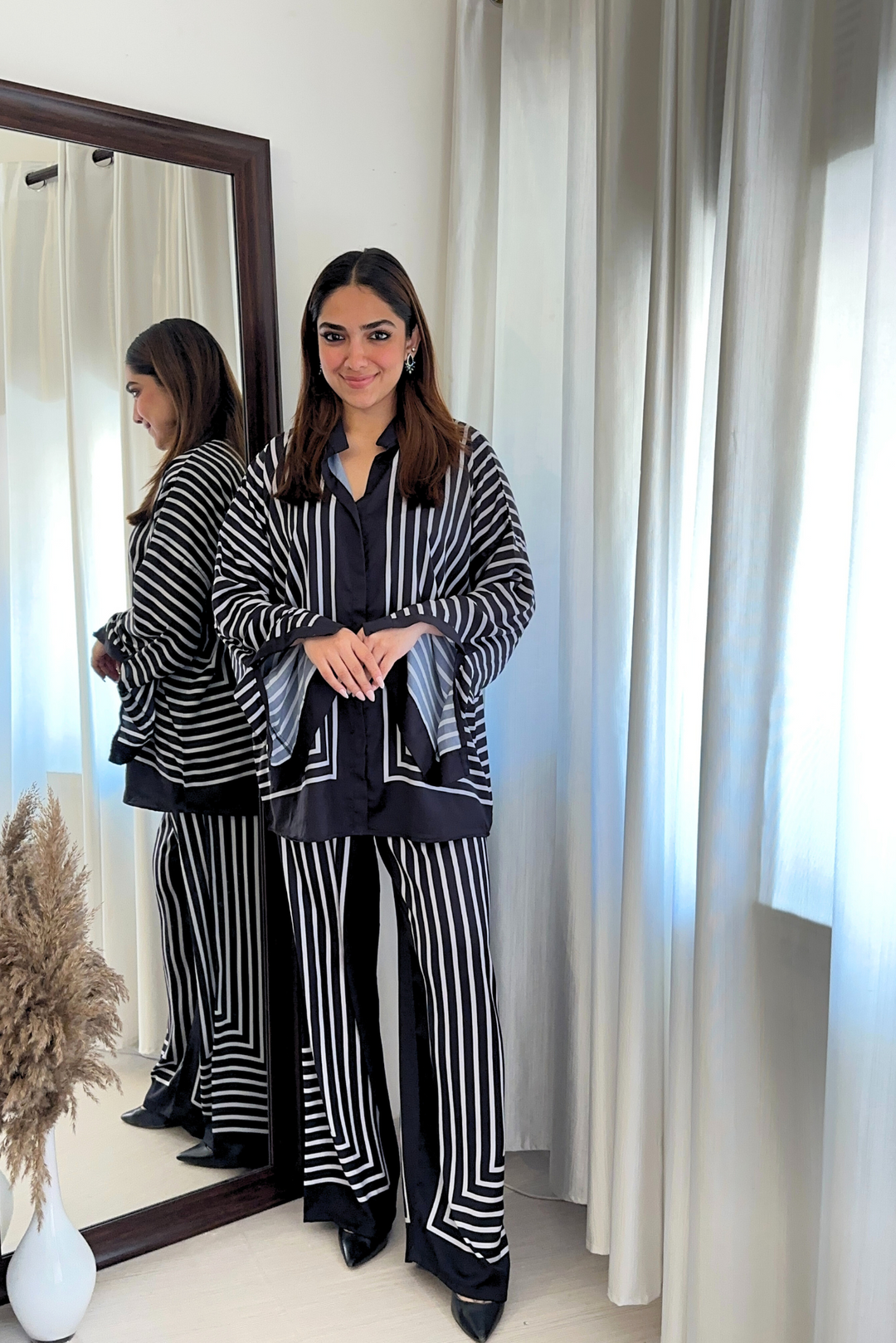 Versatile striped ensemble for women