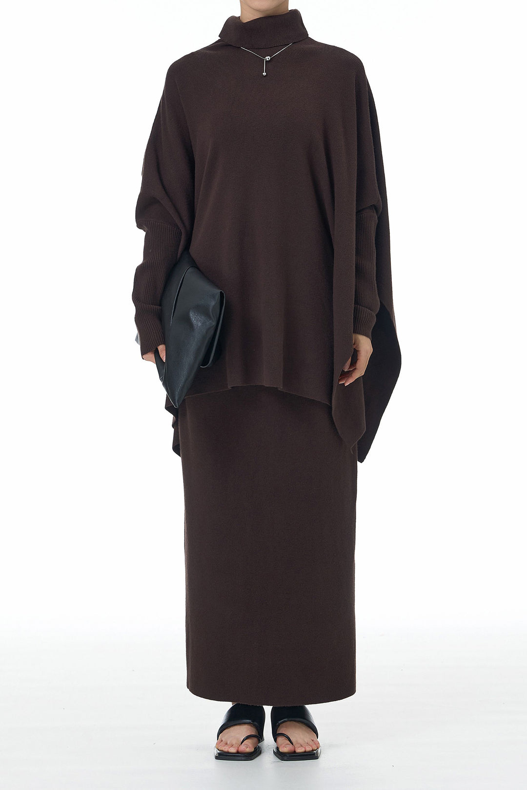 Deep brown knitted skirt and kaftan set