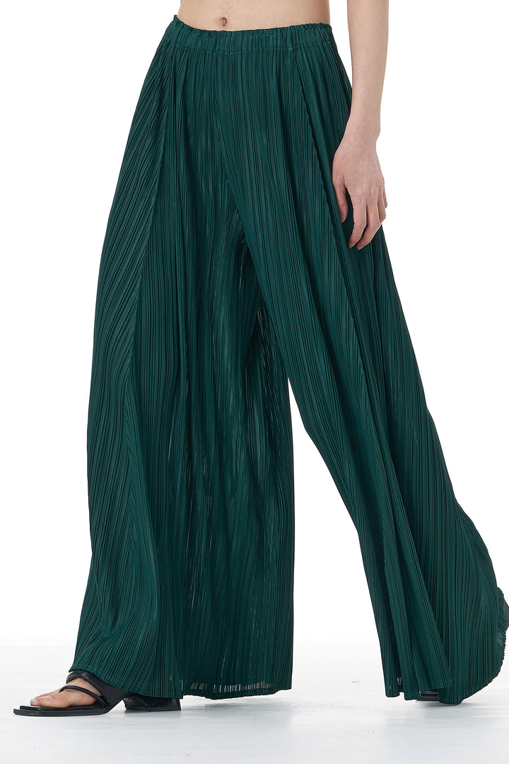 Ivory Emerald Pleated Co-Ord