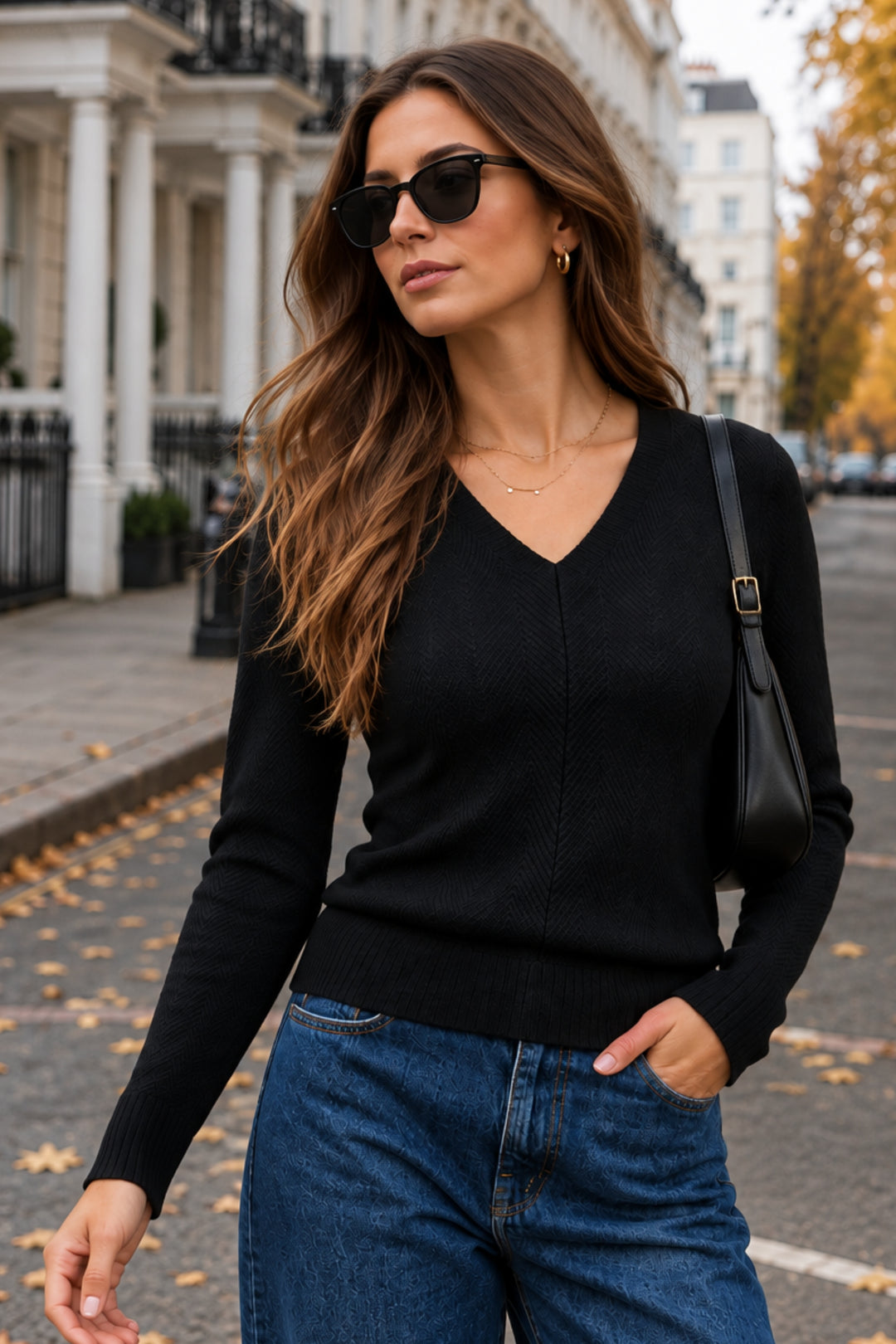 Classic Noir V -Neck Knit Top