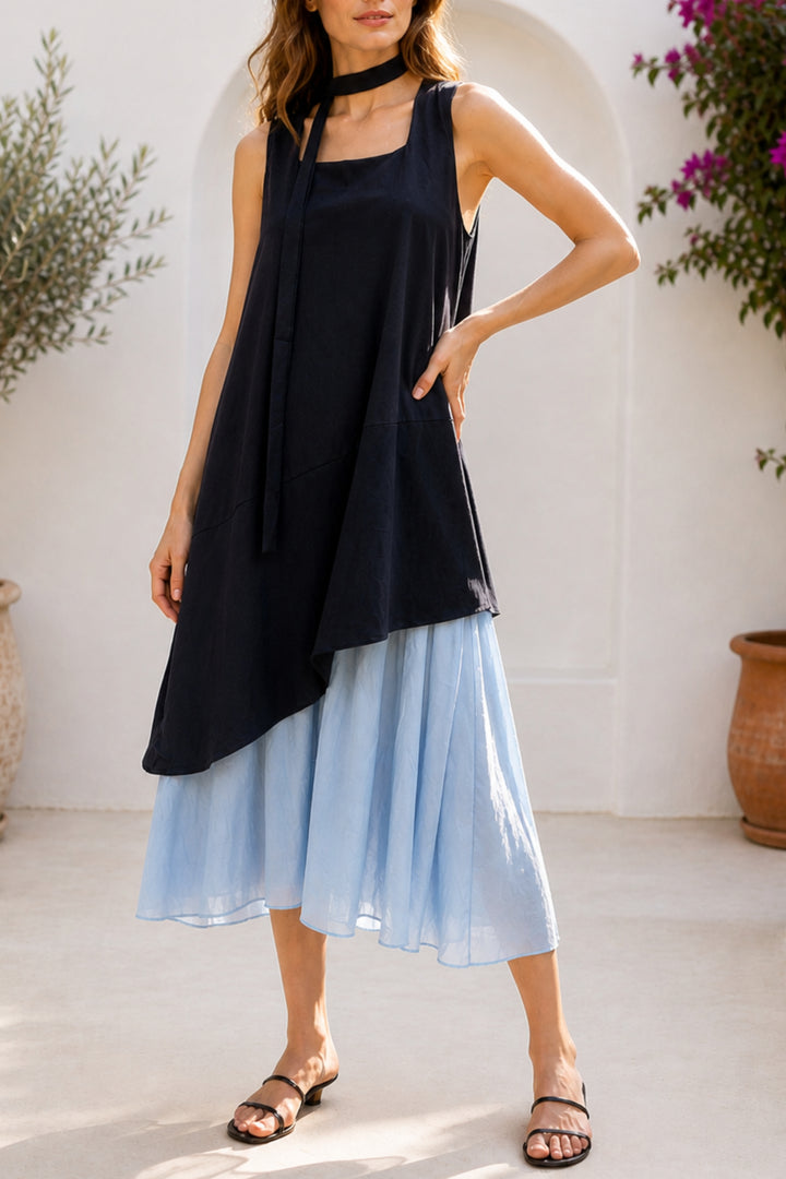 Aeris Noir Flow Dress