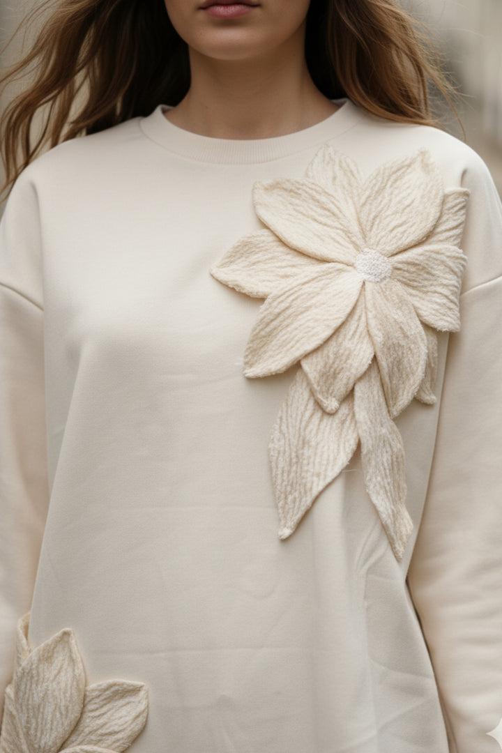 Vanilla Bloom  Oversized Sweatshirt