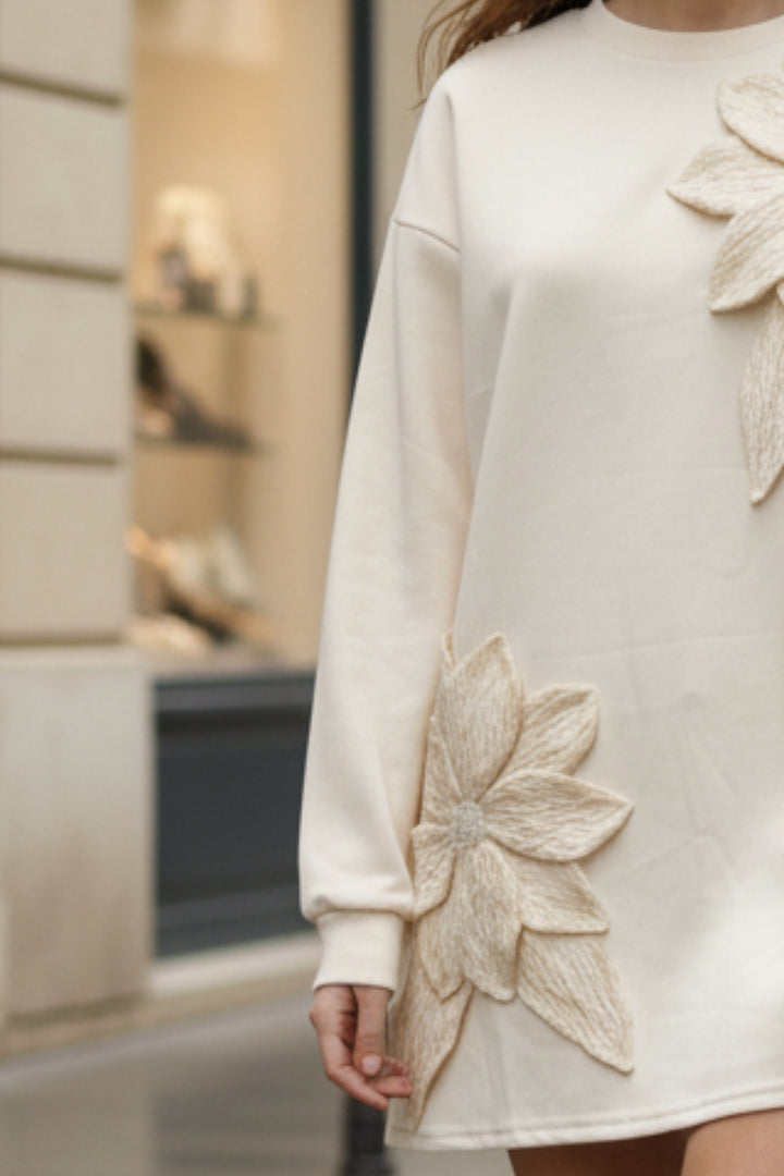 Vanilla Bloom  Oversized Sweatshirt