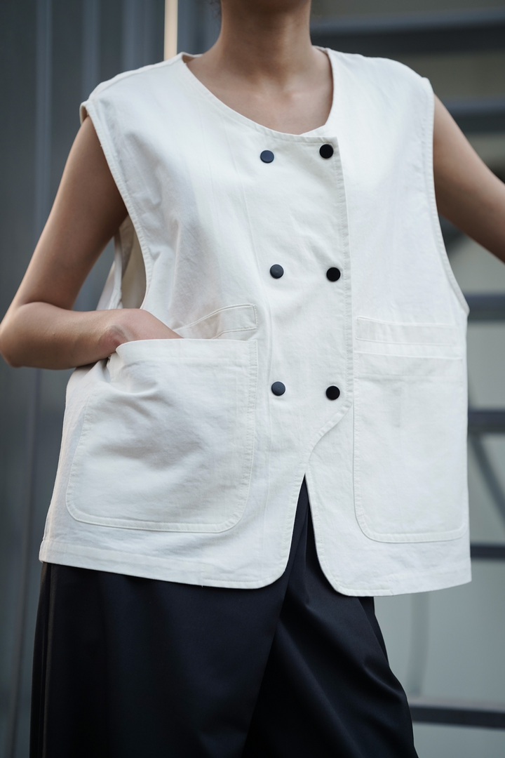Half Pattern Jacket Stylish Half Jackets for Women - Sleeveless to Woolen – Nolabels