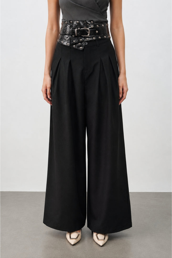 Carmen Black Pleated Trousers