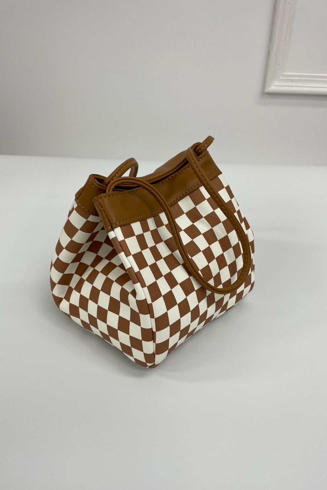 Vogue Leather Bucket Bag