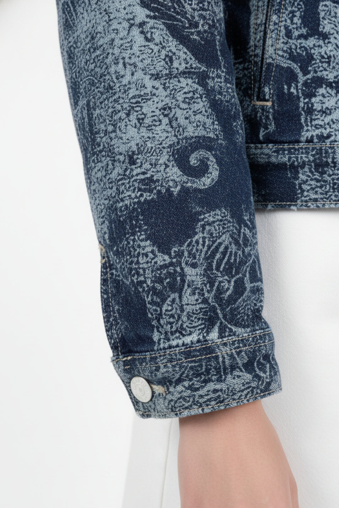 White Buttoned Denim Jacket