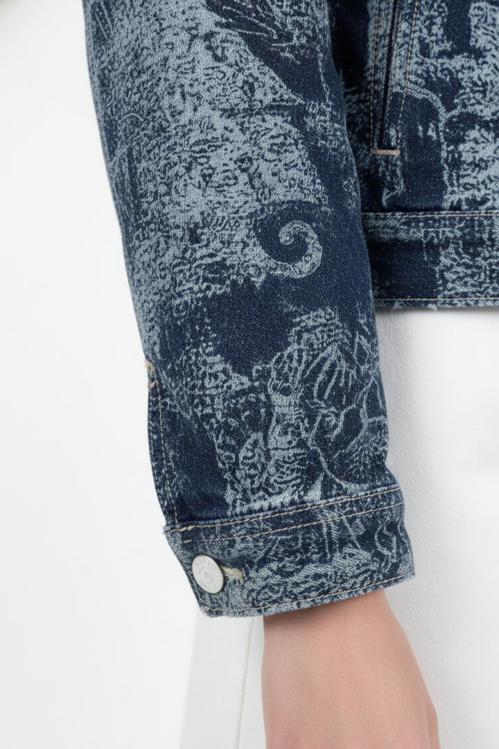 White Buttoned Denim Jacket