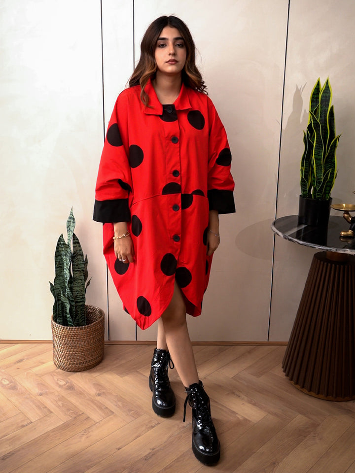 Comfortable oversized dress in red