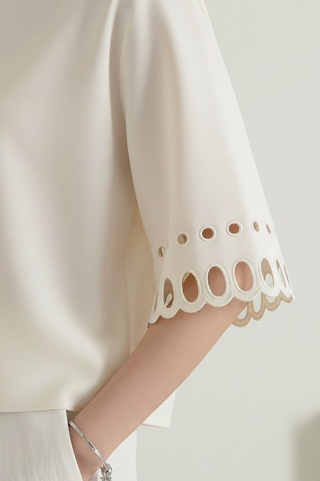 Amara Bonewhite Scalloped Crop Top