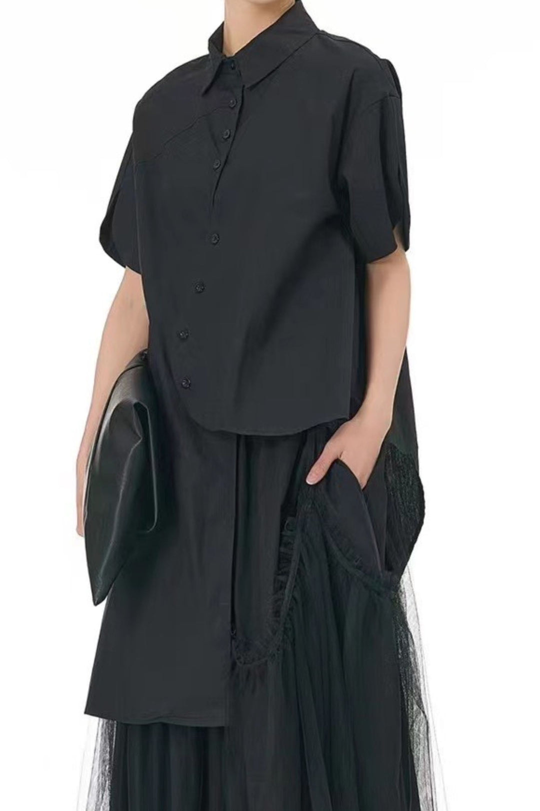 Oversized black asymmetrical shirt for street style