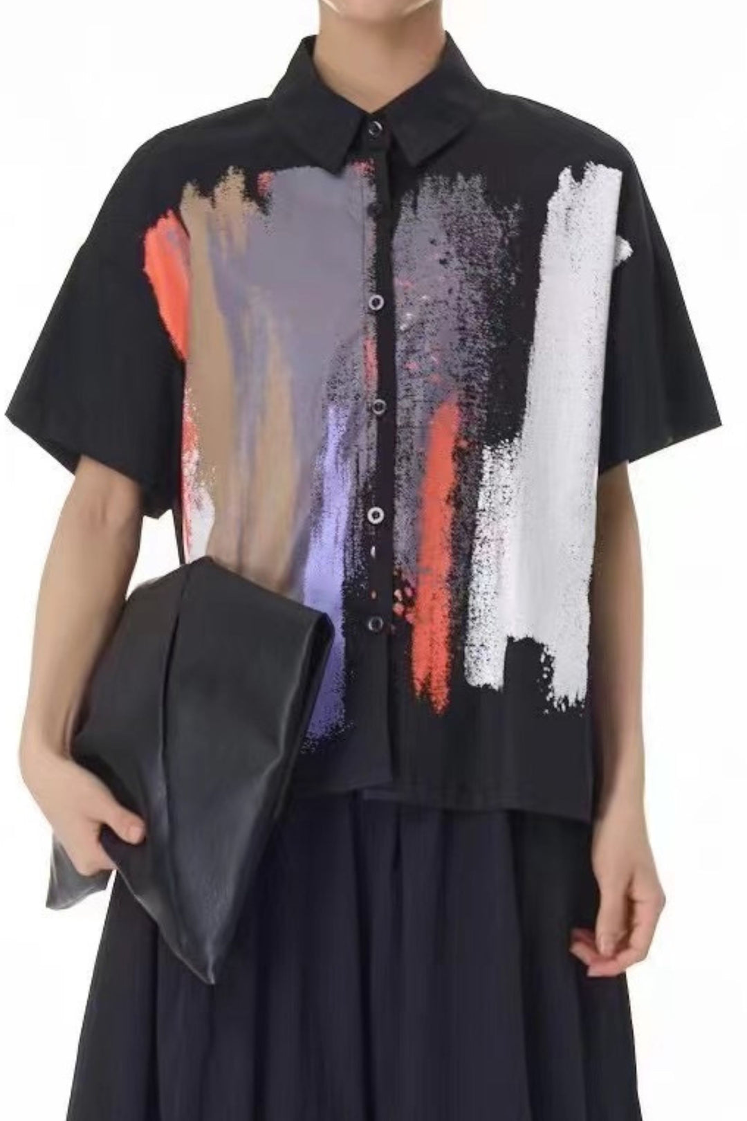 Oversized black printed shirt for casual wear