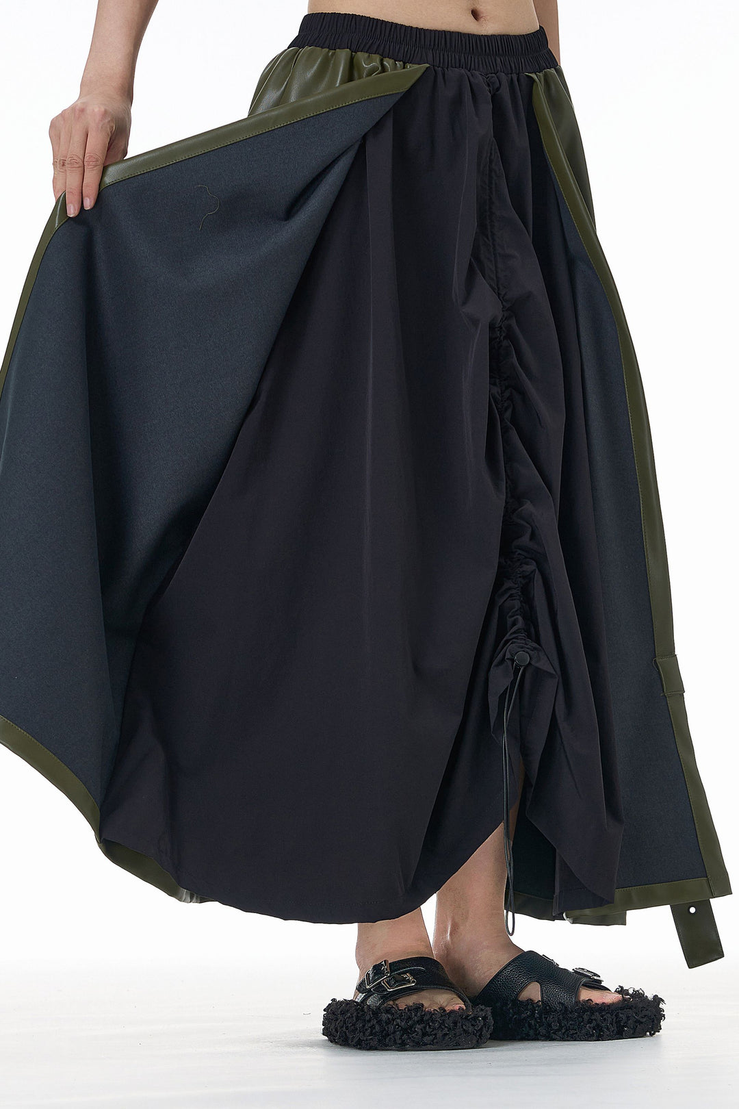 Dual-Fabric Black& Olive Leather Skirt