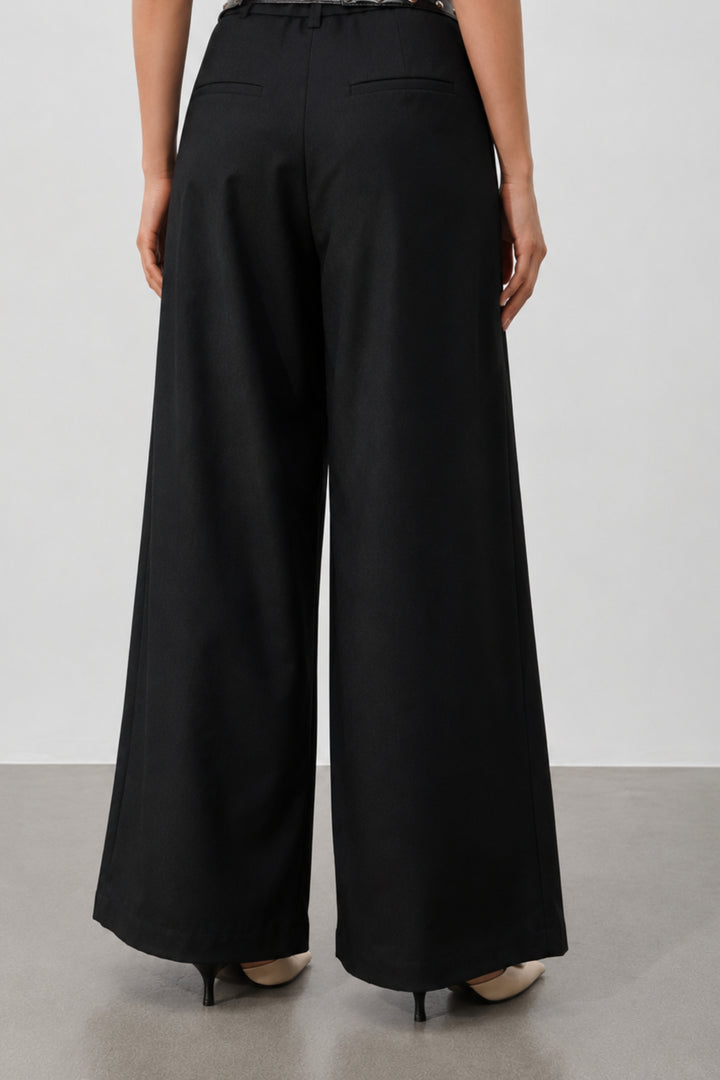 Carmen Black Pleated Trousers