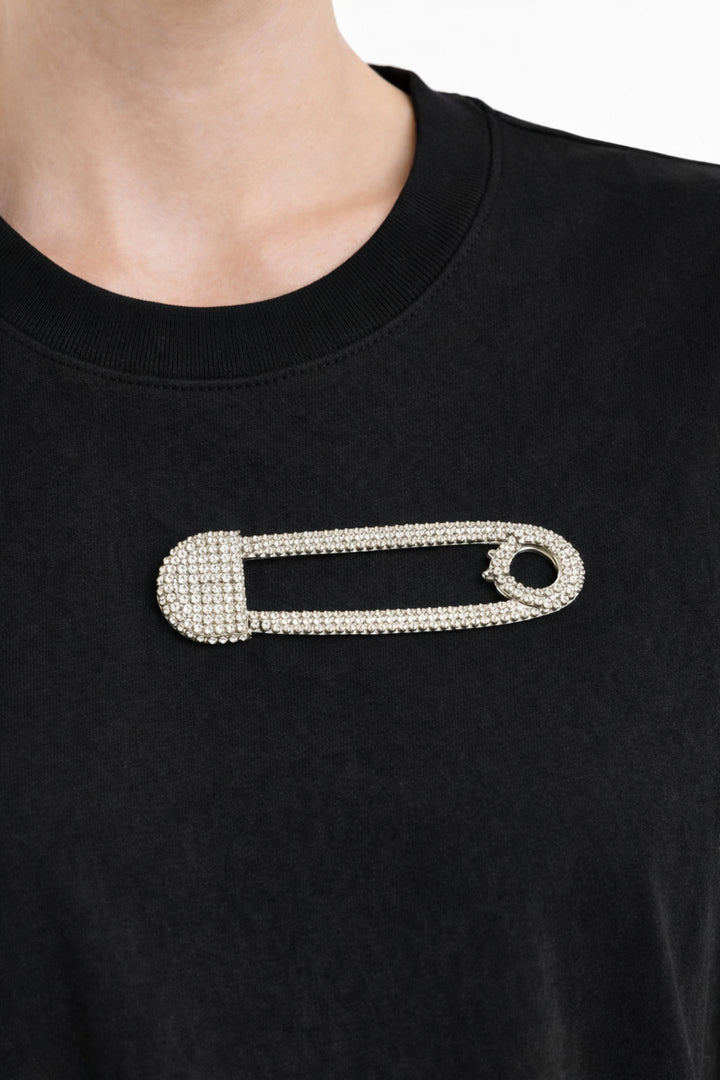 Noir Crystal Pin Tee