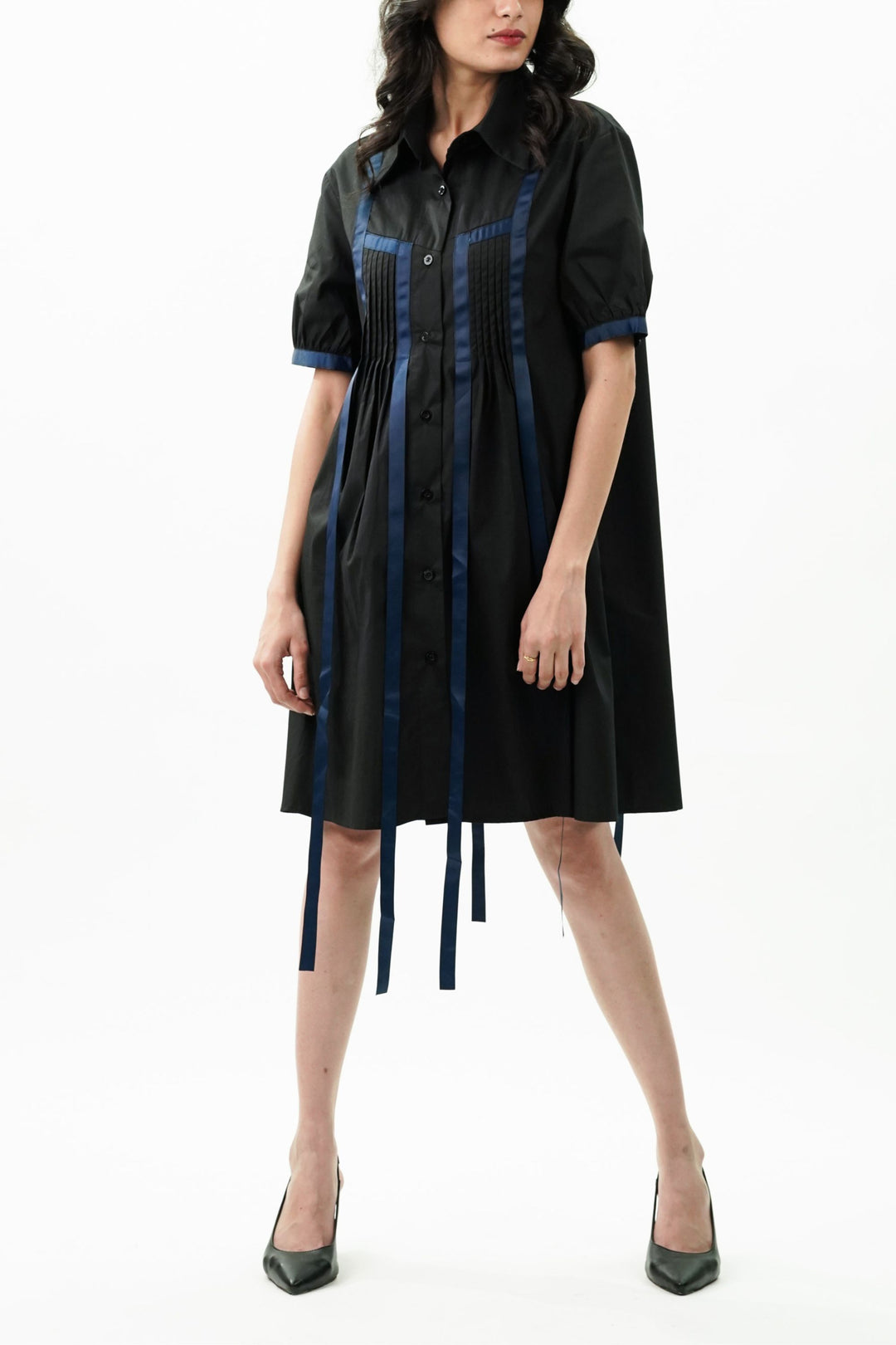 Sophisticated black pleated dress for summer