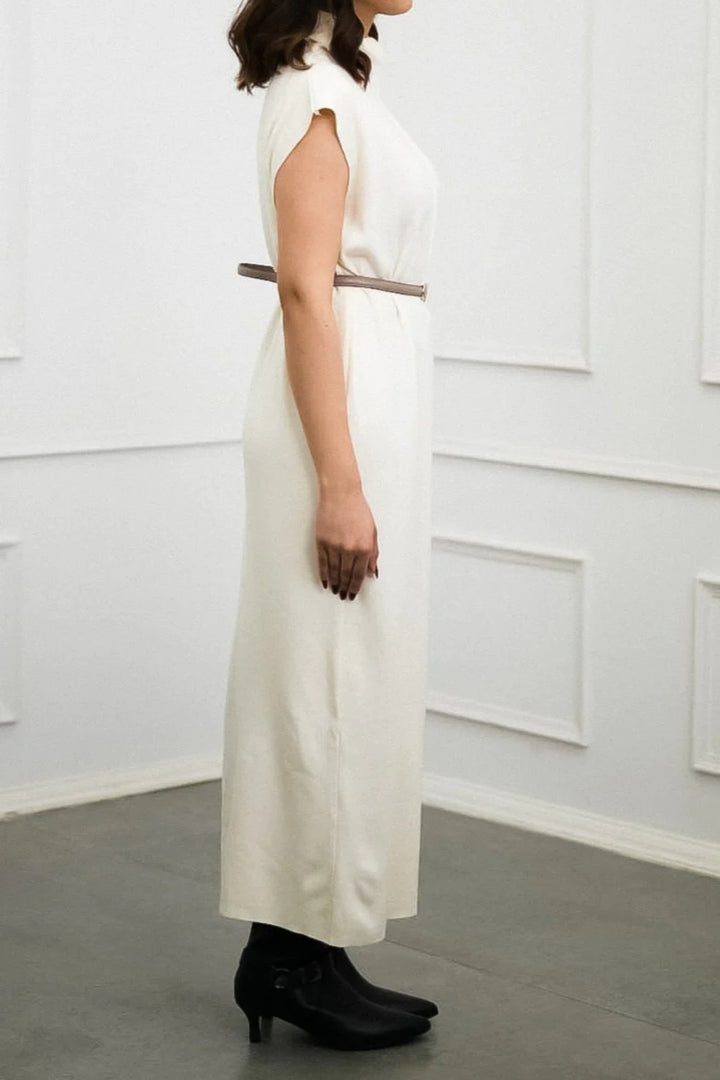 Timeless Style Creamy Vanilla Maxi Dress with Flowing Silhouette
