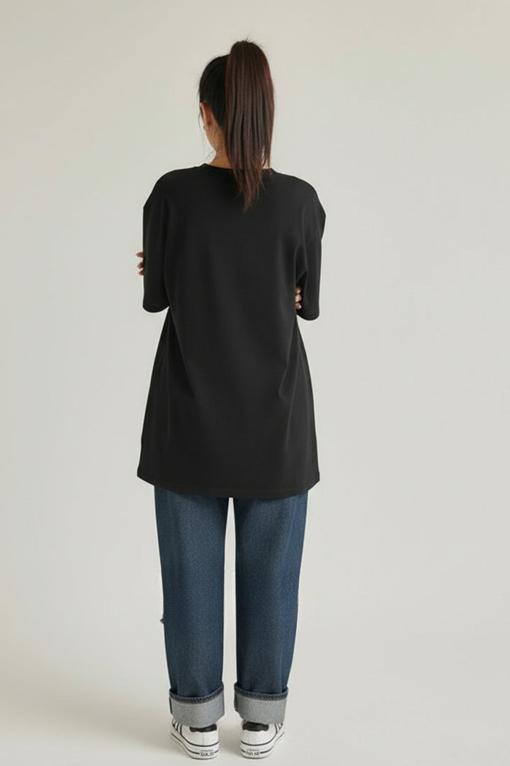 Portrait Black Oversized Tee