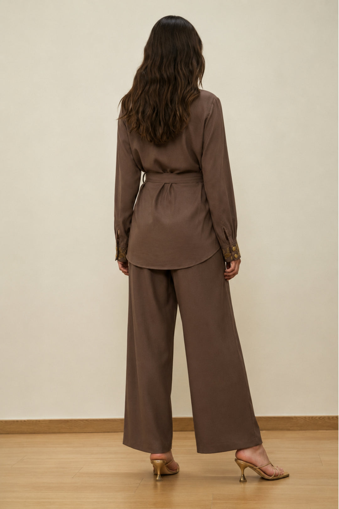 Cocoa Embellished Collar Belted Co-ord Set