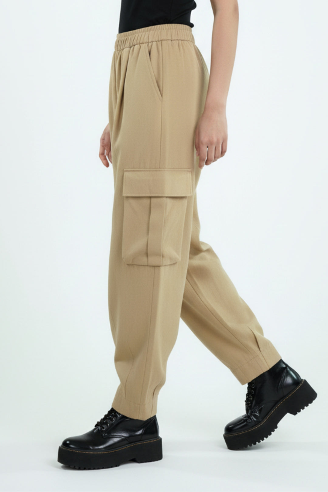 Creamy Yellow Balloon Cargo Pants