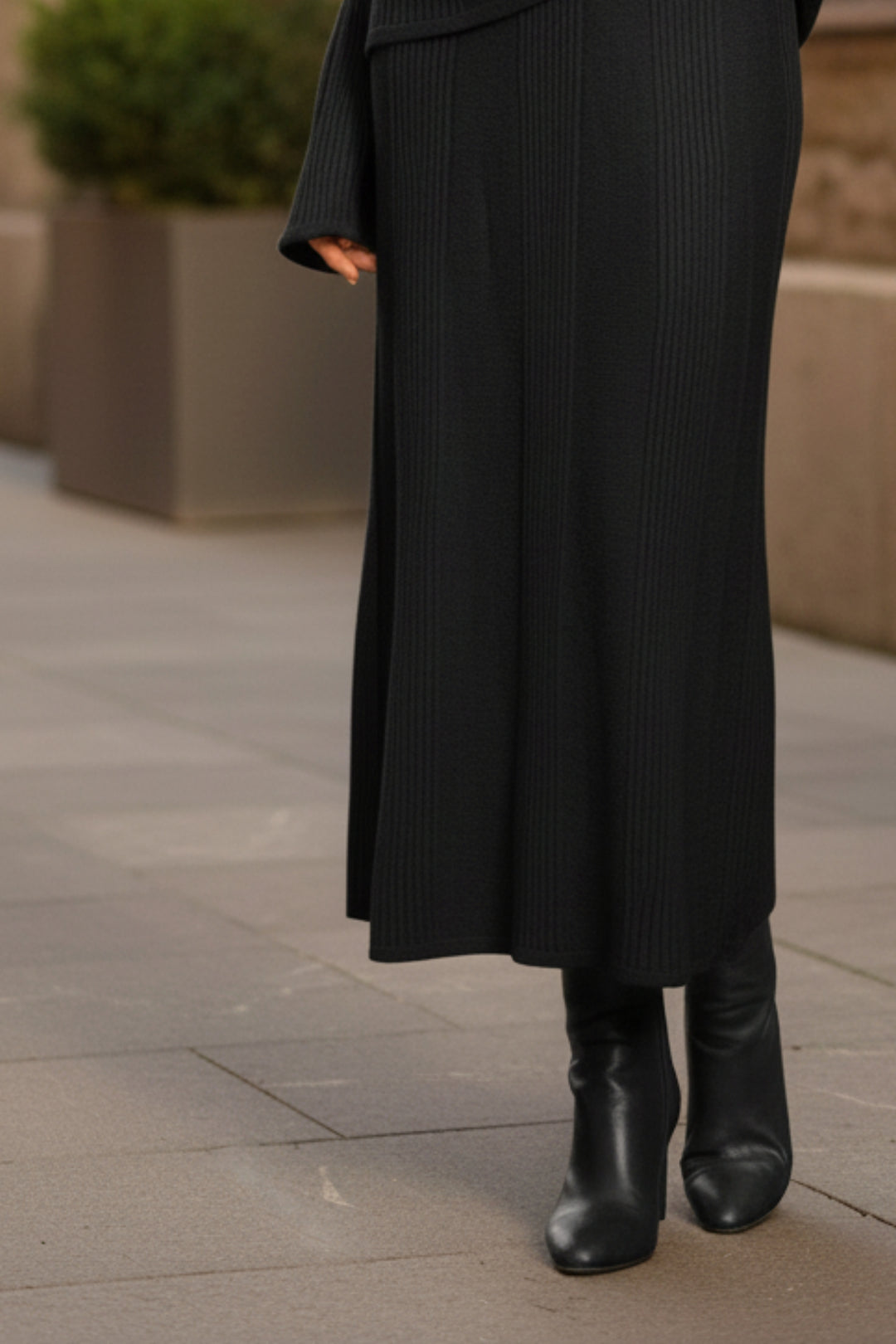 Noir Ribbed Skirt Co-ord Set