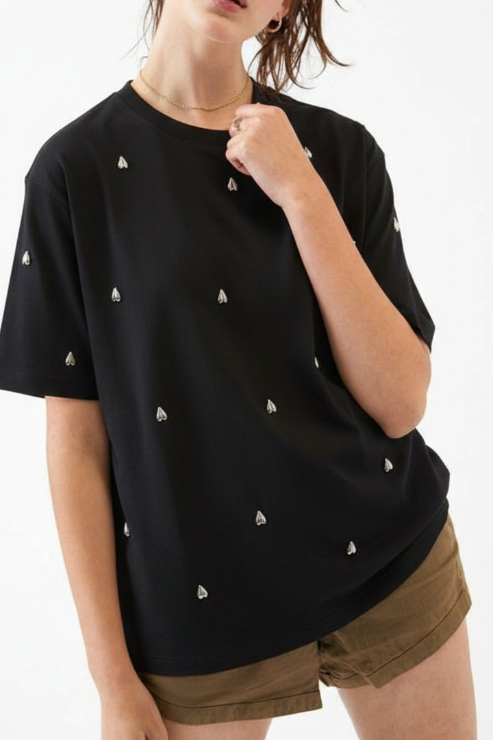 Regina Black Charm T-shirt