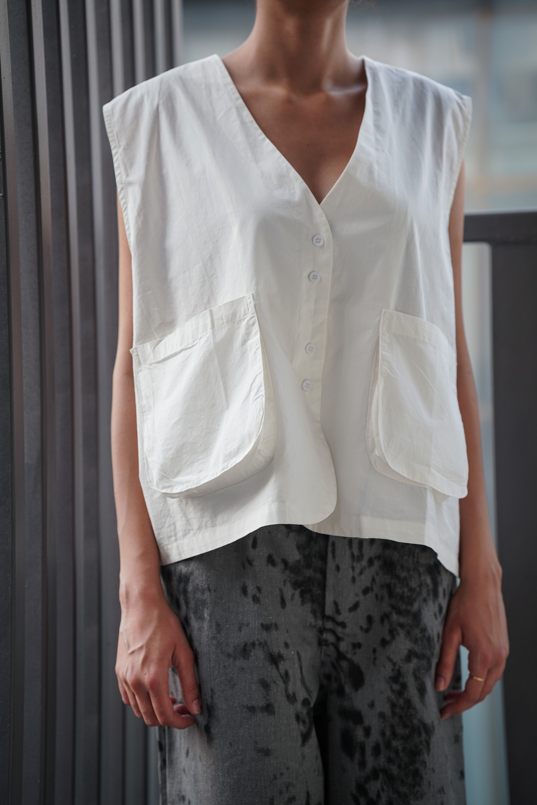 Gridlock White Cotton Vest