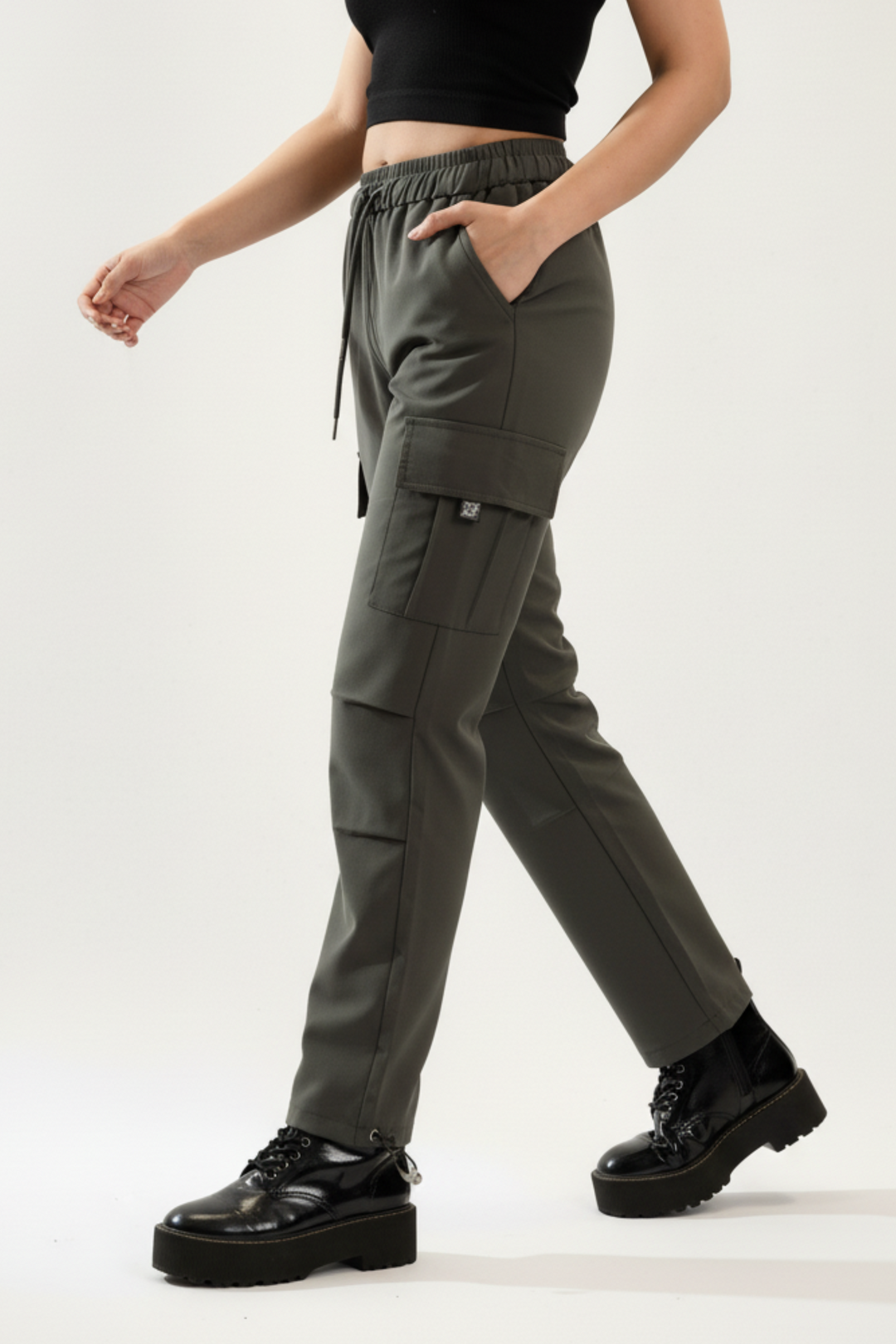 Graphite Utility Cargos