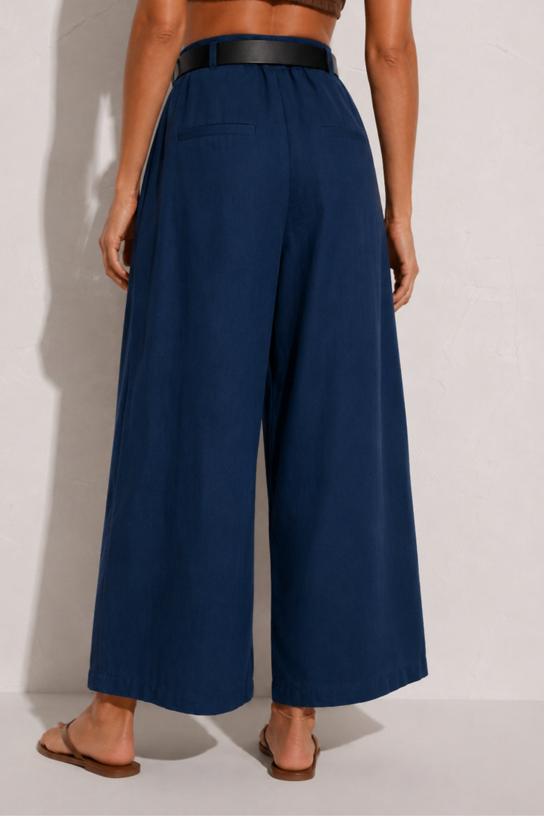 High-waisted wide-leg Pant