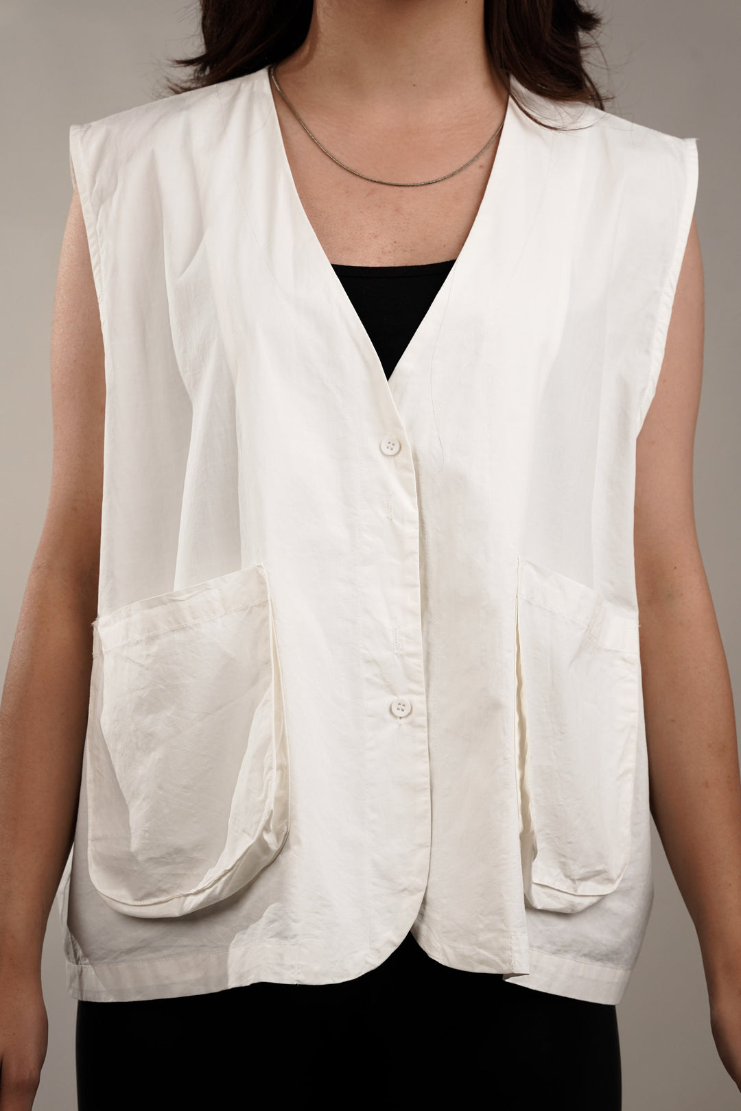 Oversized white cotton vest for women