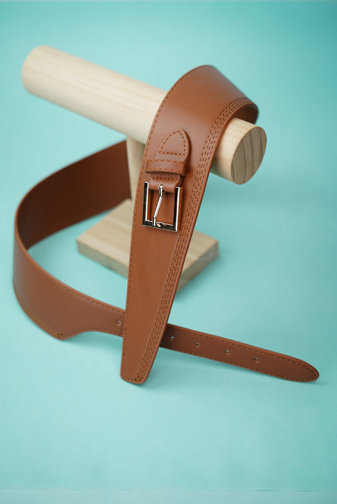 High-quality women's leather belt with stylish details