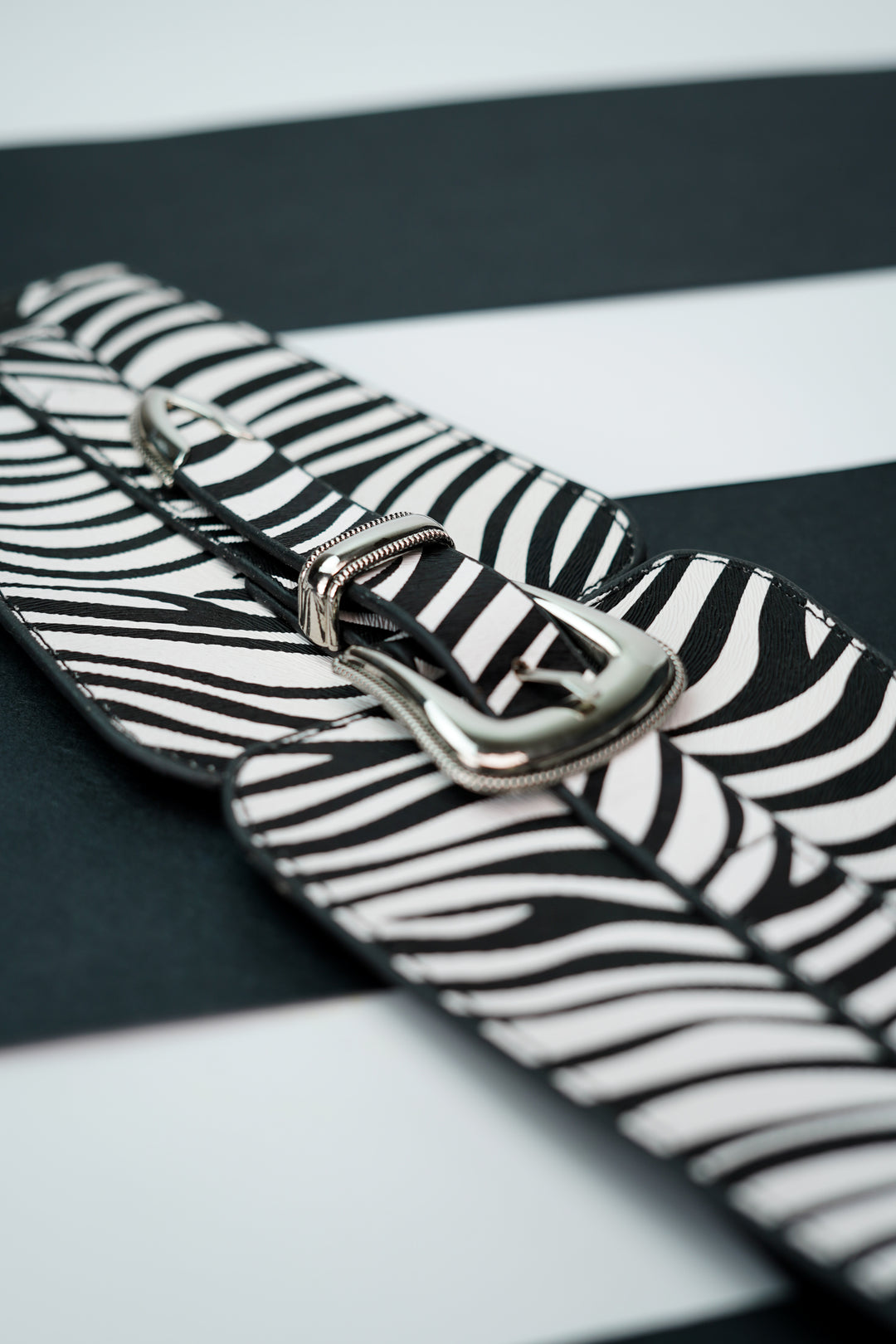 Chic Black and White Striped Waist Belt