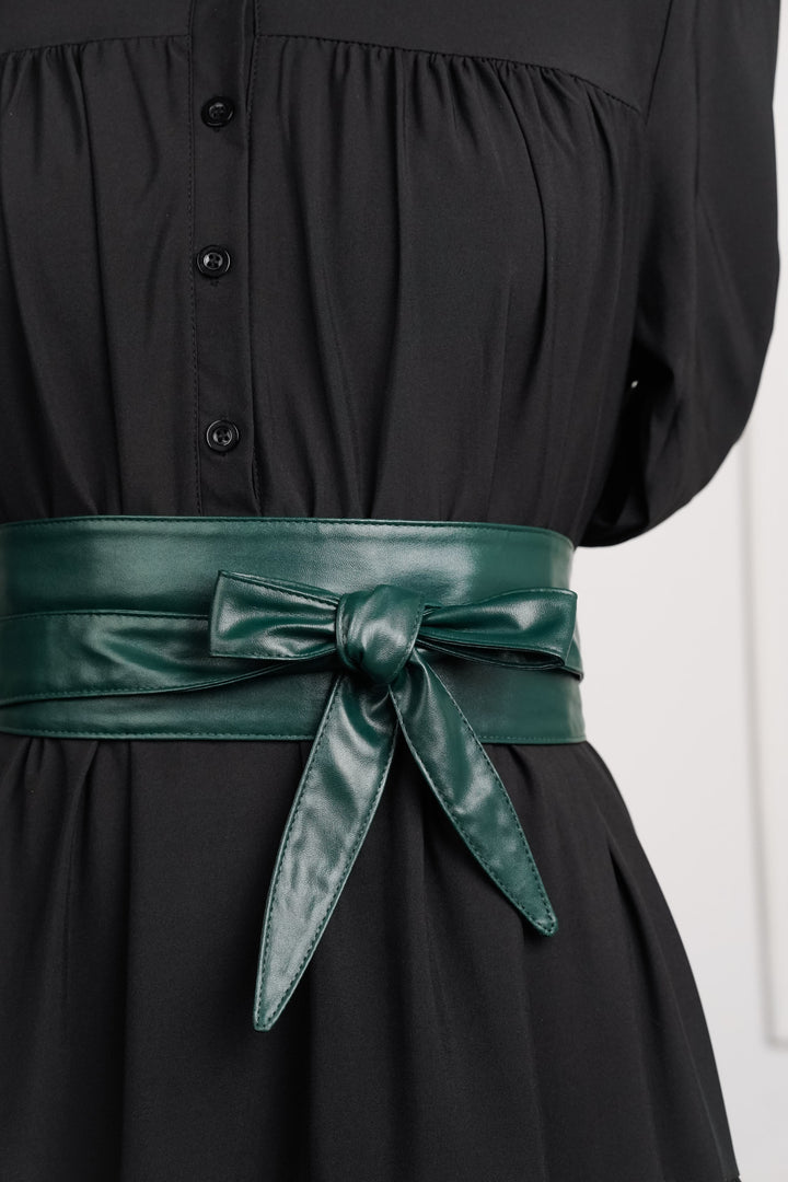 Women’s accessory belt with tie-up design