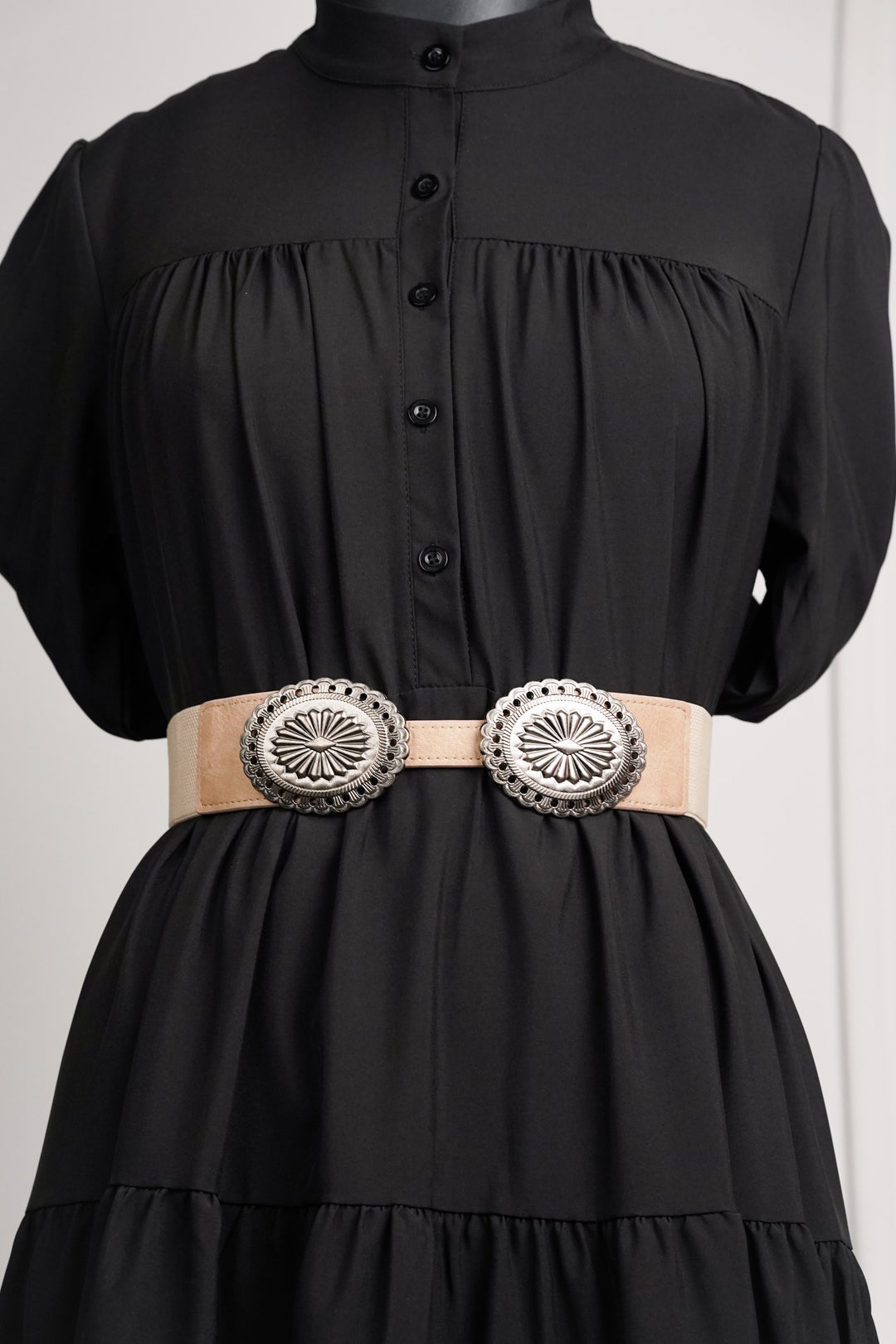 Elastic waist belt with oxidised buckles