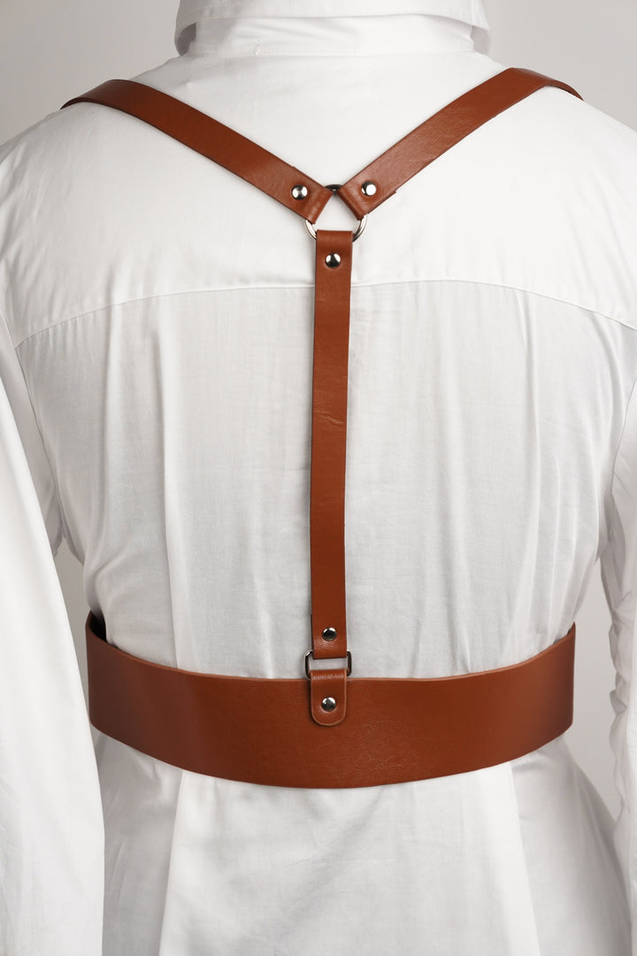 Double buckle belt for versatile styling