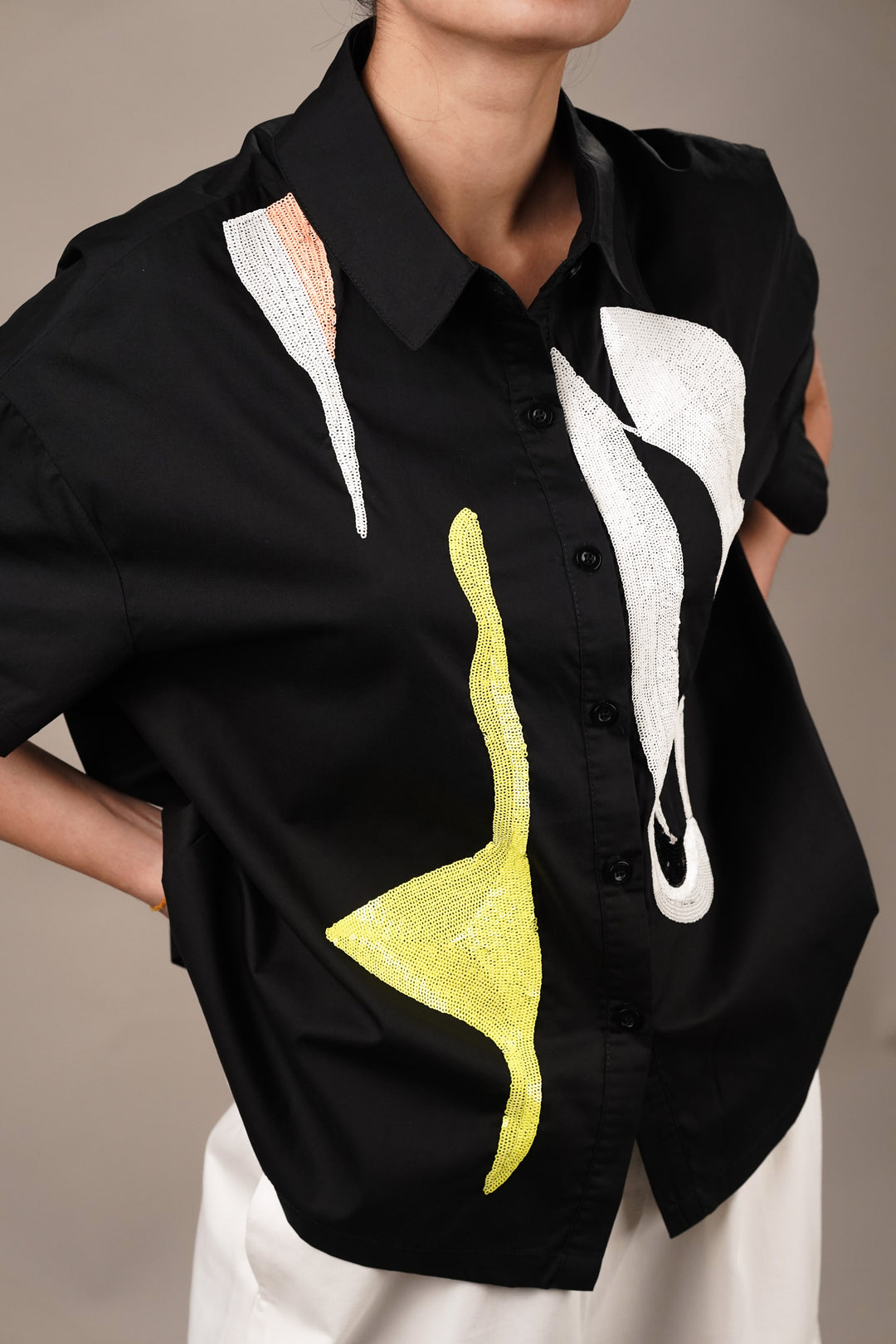 Versatile black sequin streetwear Shirt