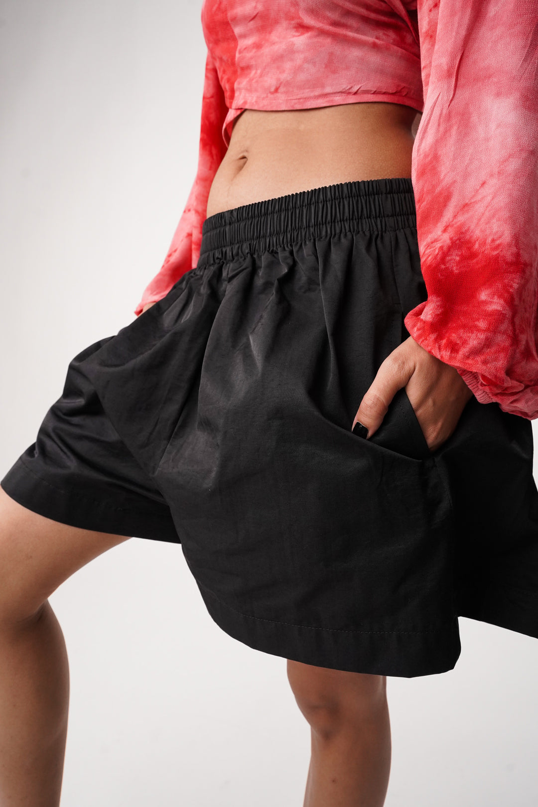 Cotton blend shorts for women