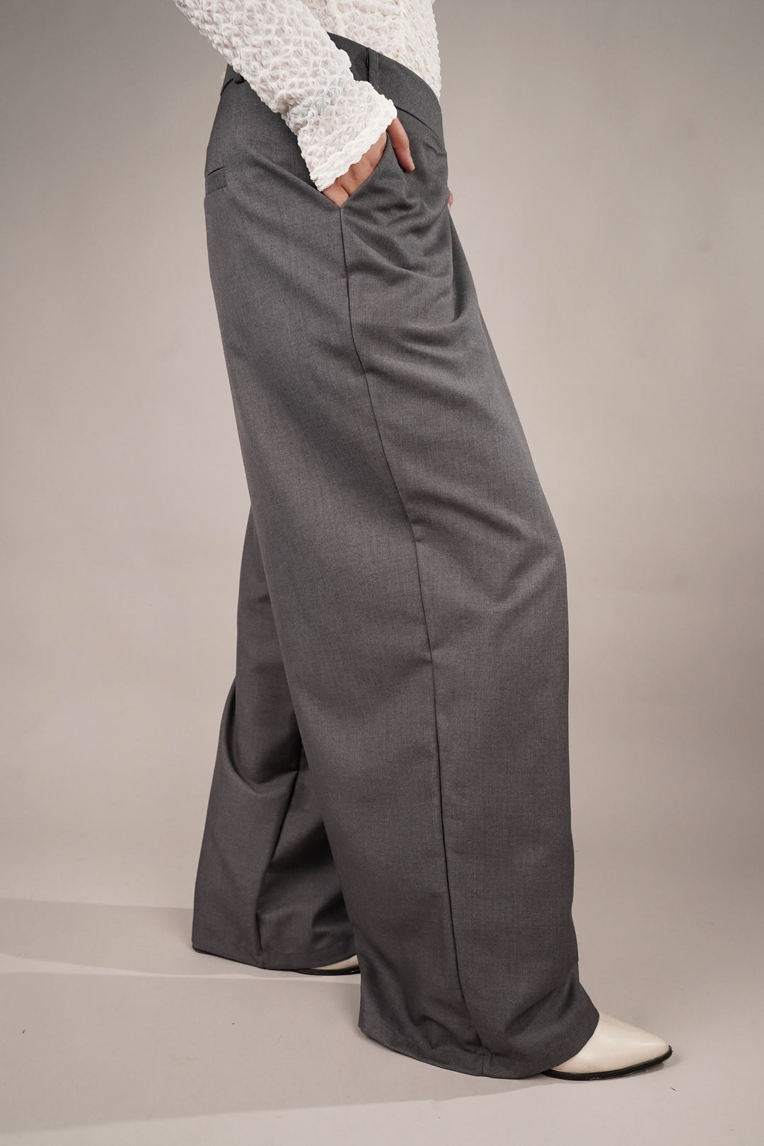 Modern tailored wide leg pants for women