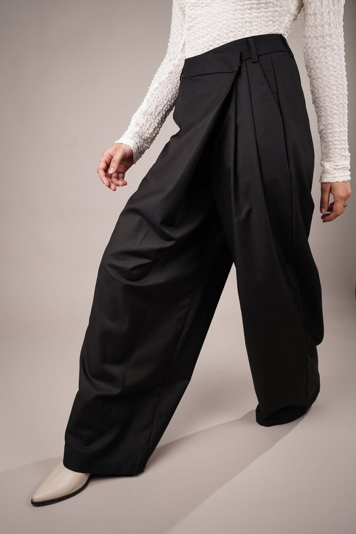 Elegant asymmetrical pants for work