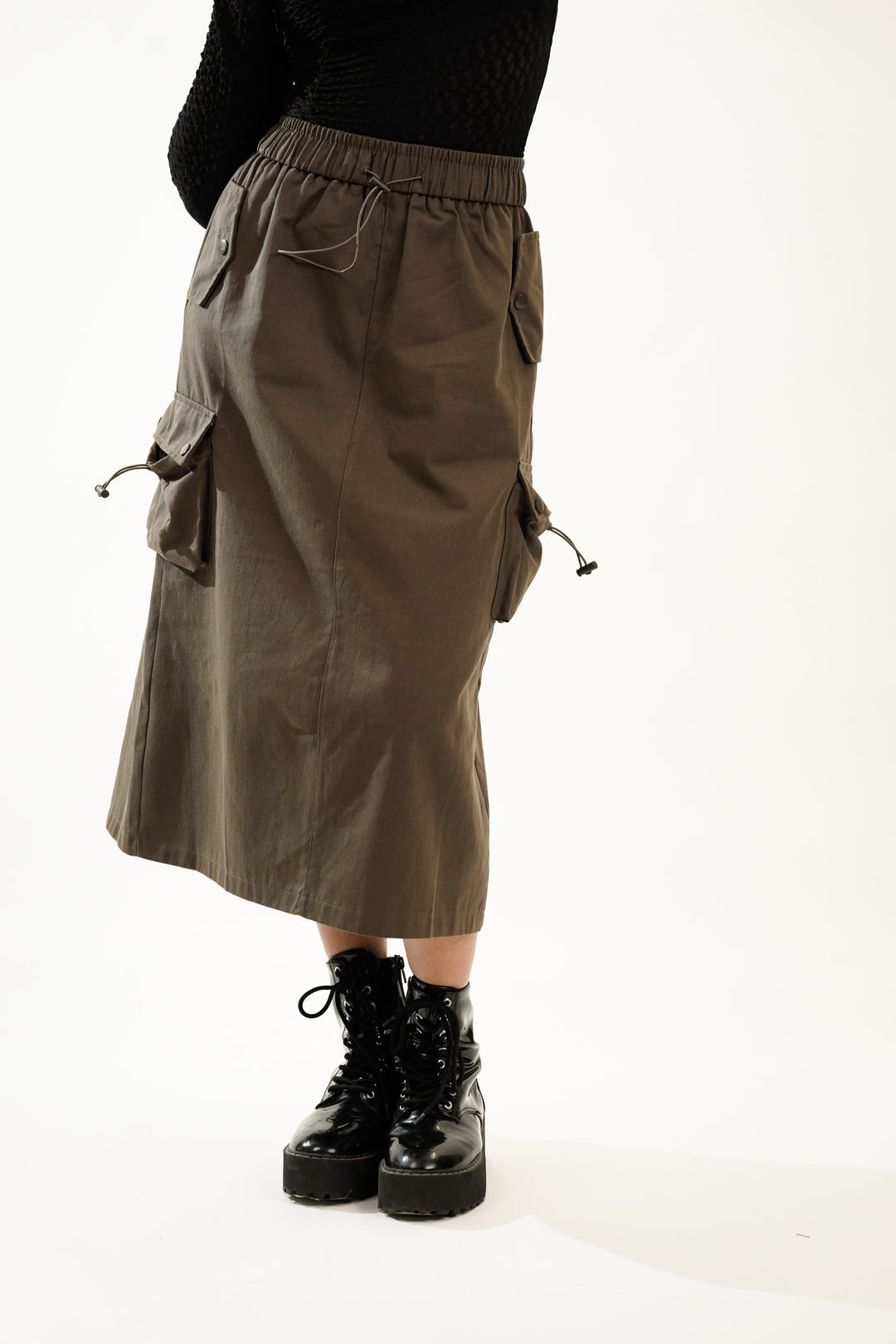 Twill fabric cargo skirt for streetwear