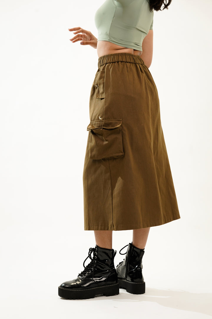 Women's army green cargo skirt for summer fashion