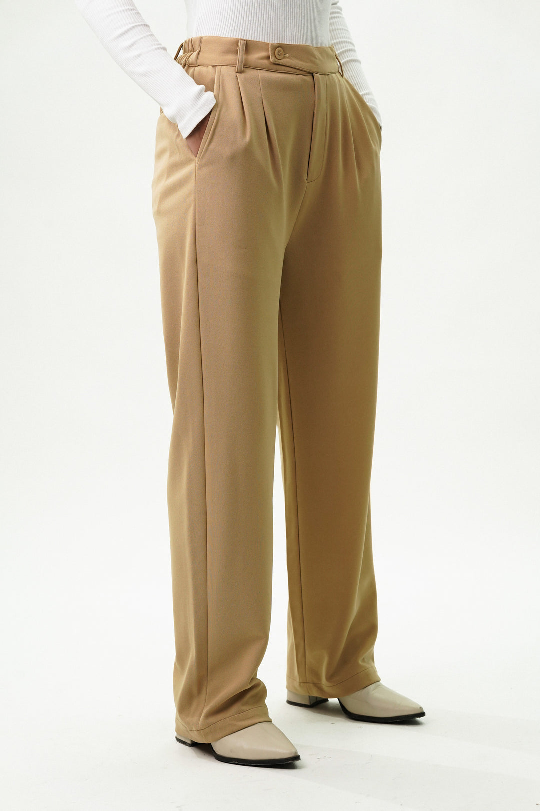Straight-fit amber trousers for women