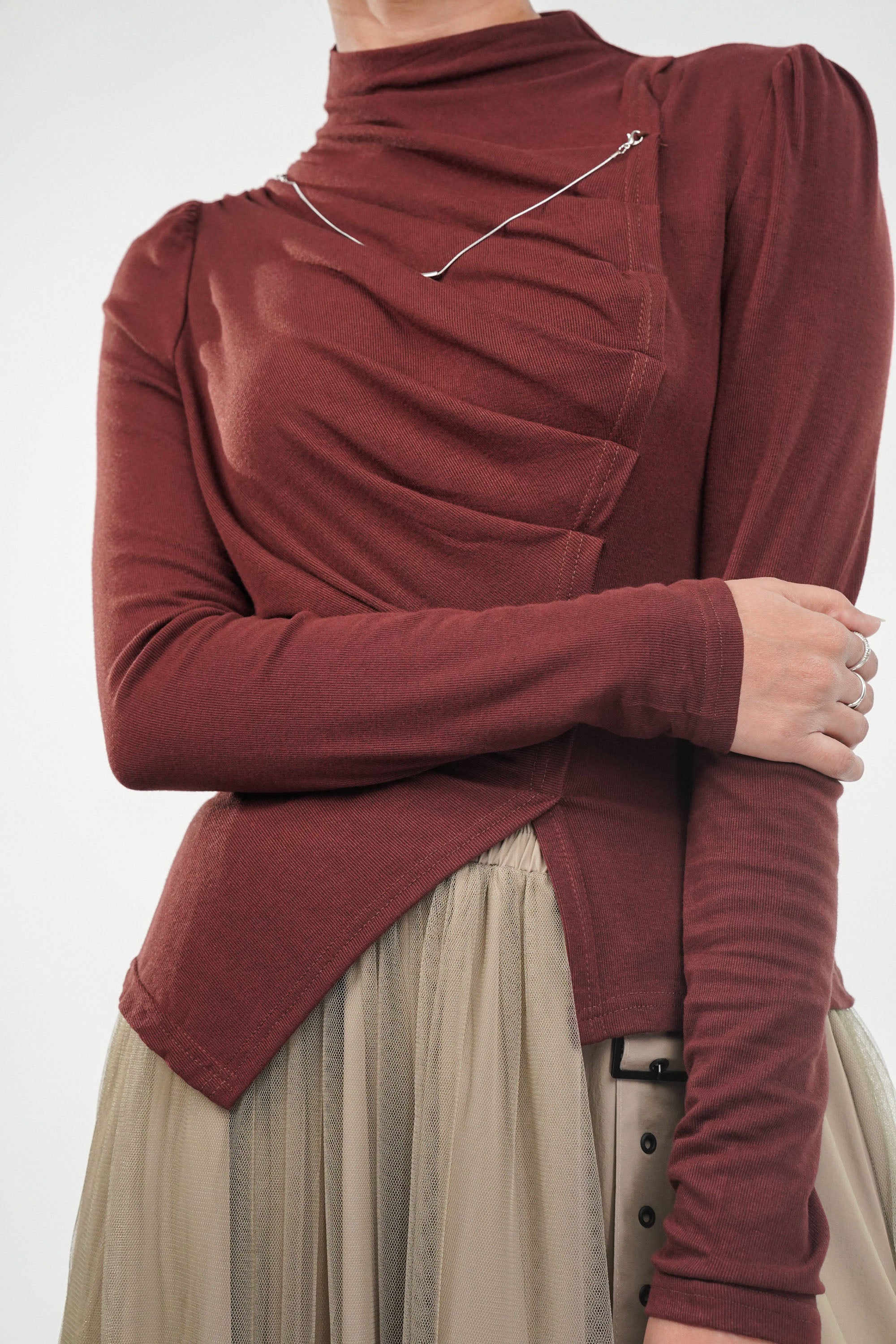 Knitted Tops for Women - Latest Knitwear Styles – Nolabels