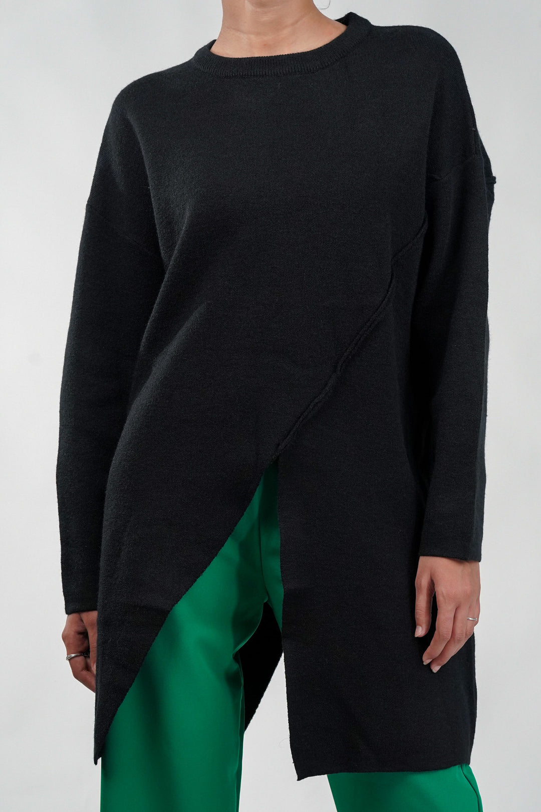 Black Horizon Long Cut Sweater