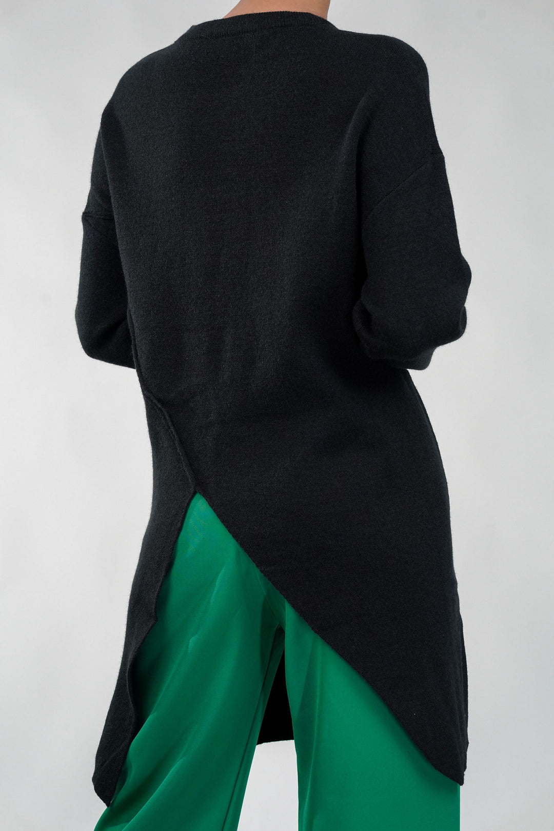 Black Horizon Long Cut Sweater