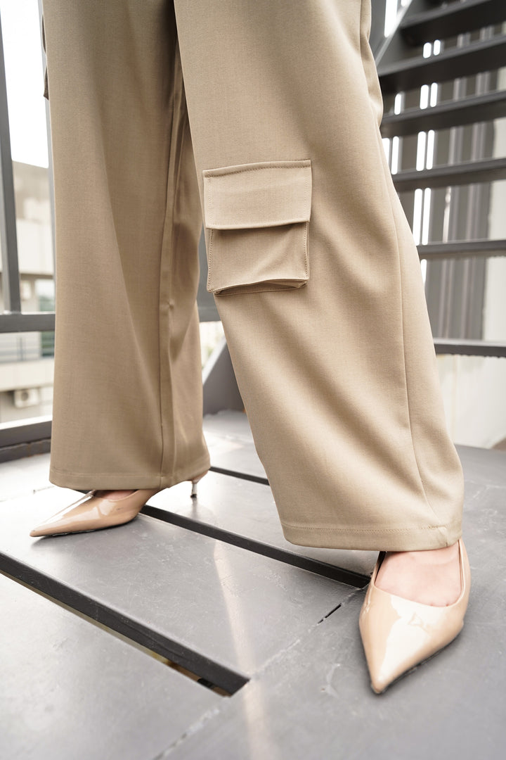 Premium cotton blend khaki pants