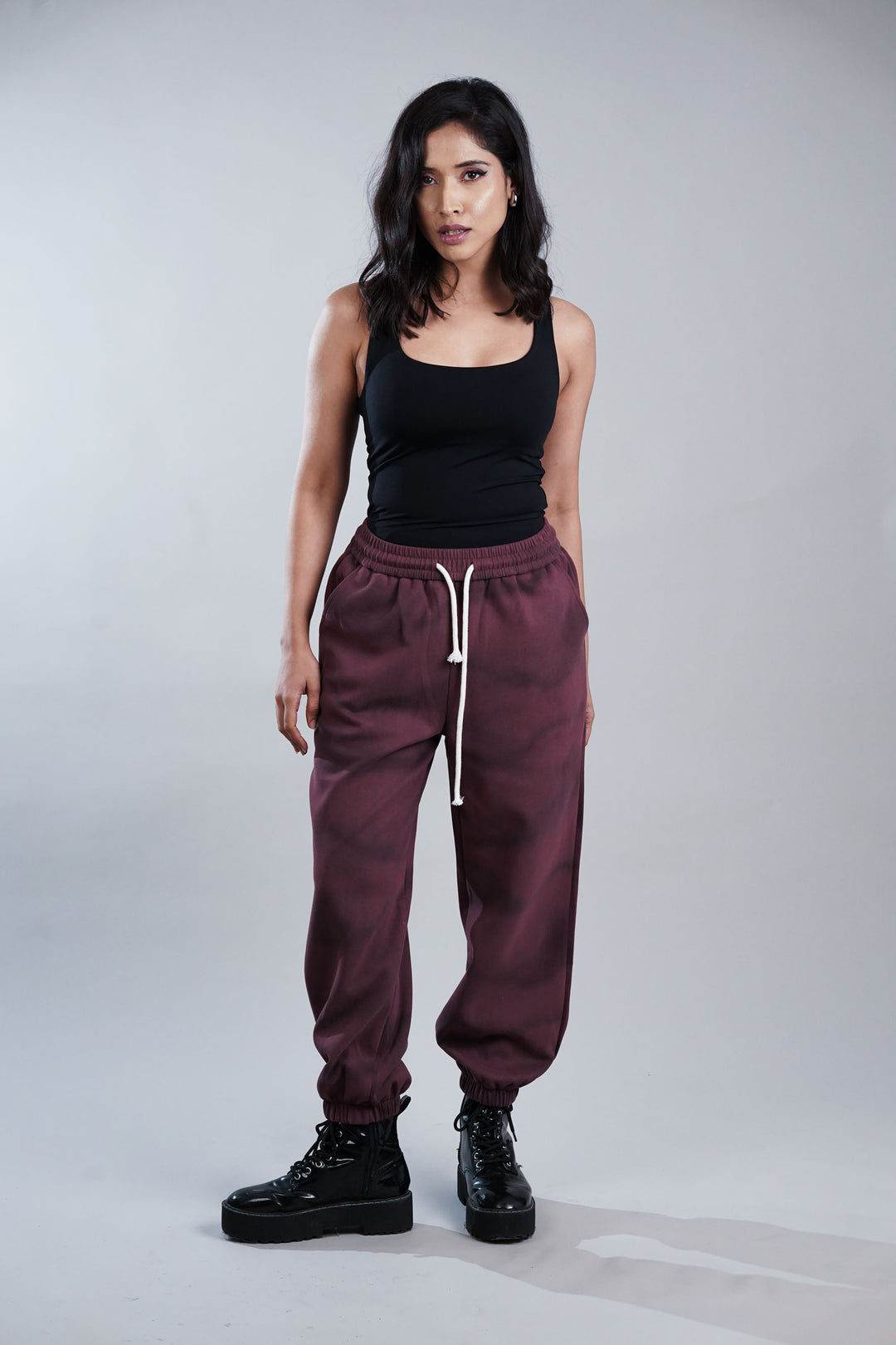 Women's knitted fabric joggers with elasticated waist