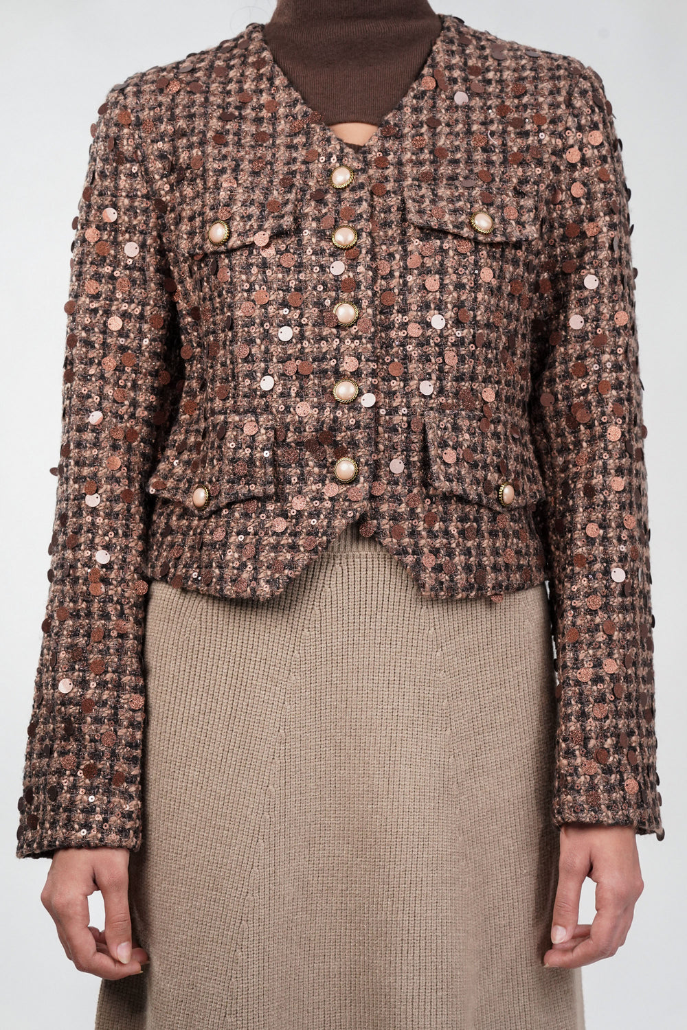 Contemporary brown blazer with sequins