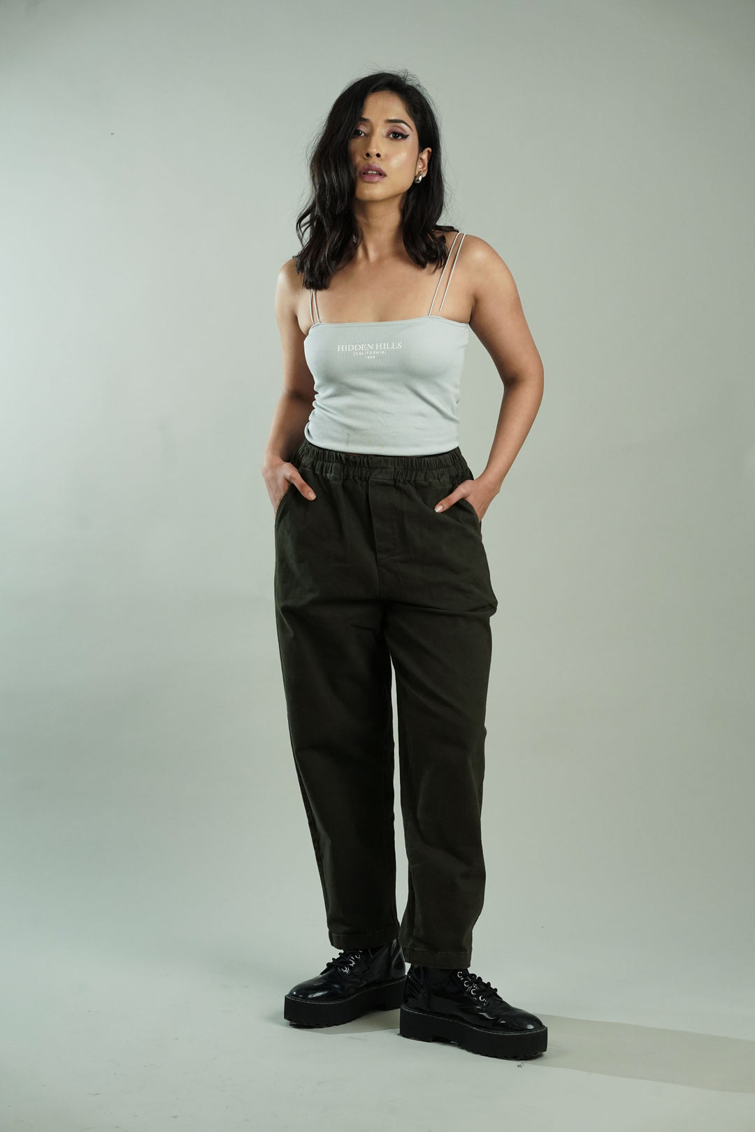 Elasticated waist cotton pants for women